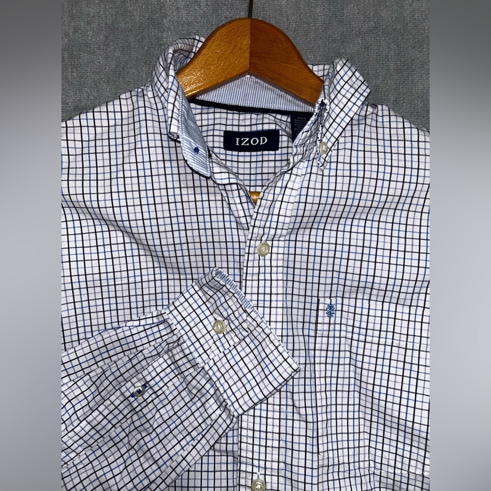 IZOD Men’s Long Sleeve Button Down Blouse‎ White Purple Lilac Blue Small